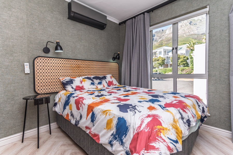 To Let 2 Bedroom Property for Rent in Vredehoek Western Cape